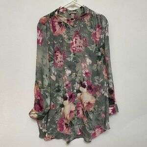 H&M Floral Button-Up Blouse in Sage Green and Pink